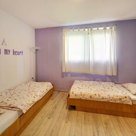 Figa Apartman Benko Milatic Jelsa  Exterior photo